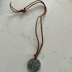 🎄Pottery necklace.